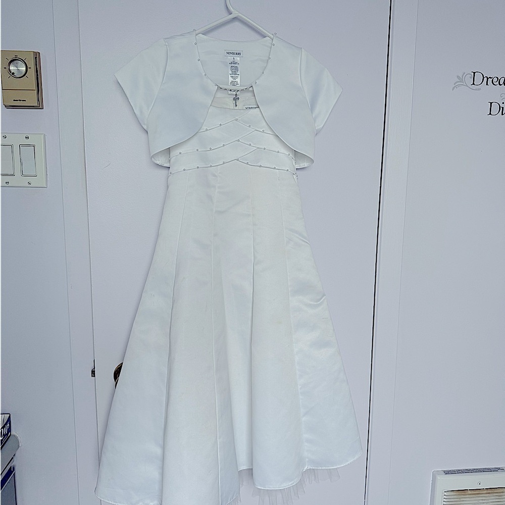 White Communion/Flowergirl formal dress for young girl